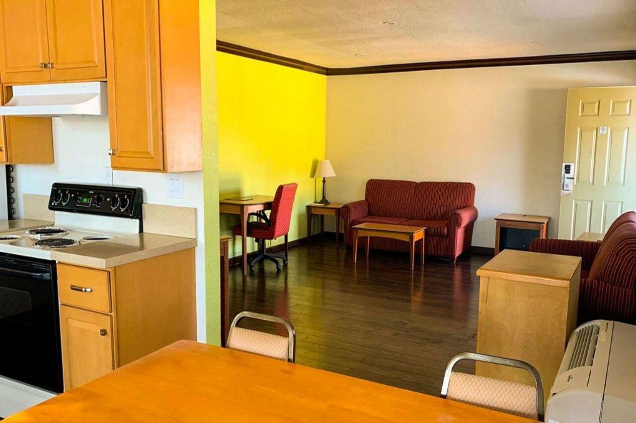 Anchorage Inn Lakeport Zewnętrze zdjęcie